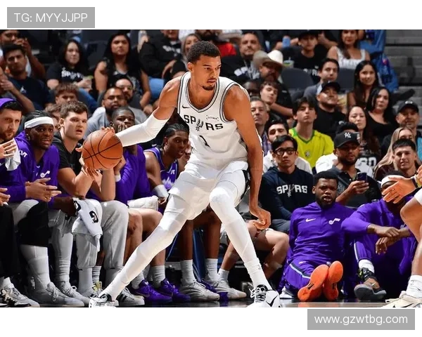 苏群分析马刺新老球员结合文班亚马冲击MVP潜力无限